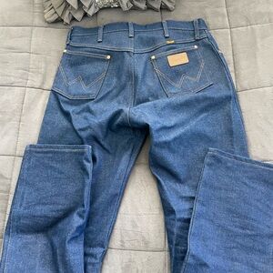 Wrangler Classic Indigo Jeans